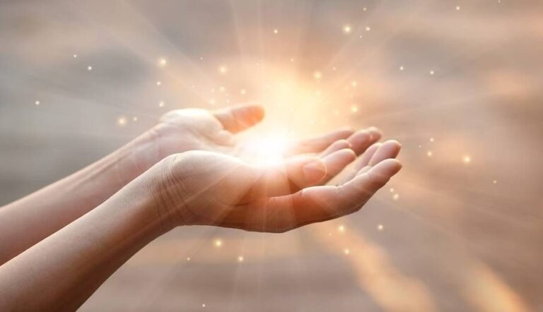 I Keep Having the Same Dream – Uncover the Hidden Message Through an Intuitive Dream Reading