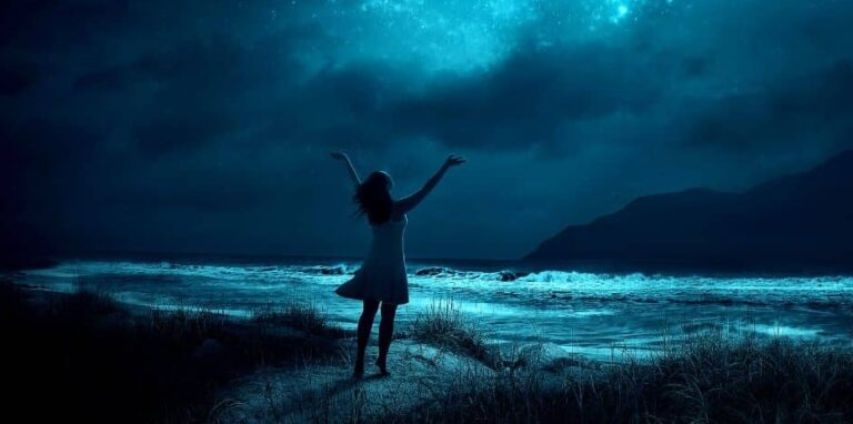 The Signs Your Spirit Guides Are Trying to Warn You About Something Important